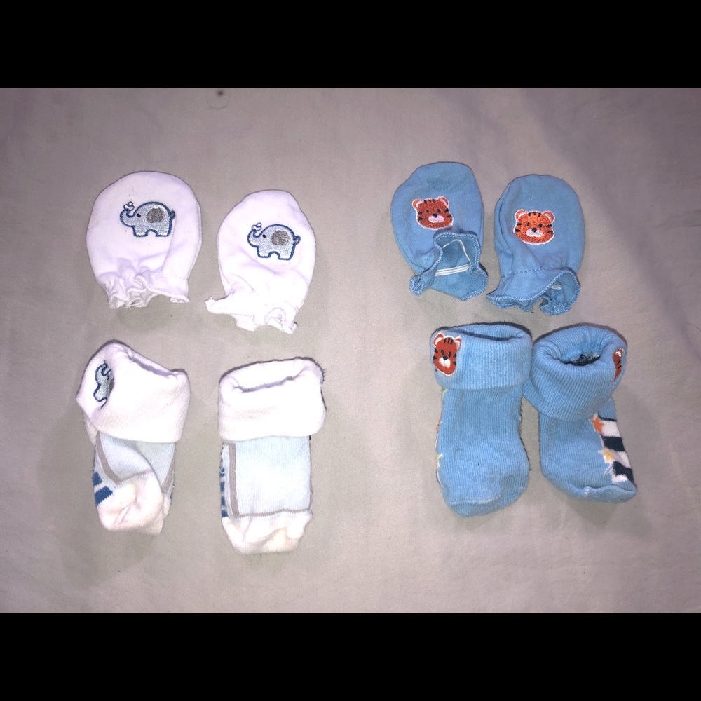 Safari mitten & socks set